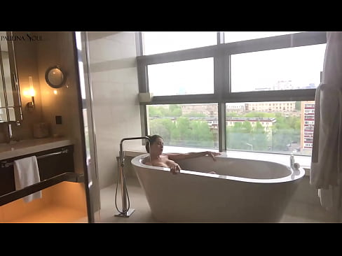 ❤️ Napakalaking babe madamdamin jerking off ang kanyang puki sa banyo ❤ Porno sa porn tl.pi-porno.ru ☑