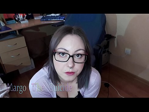 ❤️ Ang Sexy na Babae na may Salamin ay Sumipsip ng Dildo sa Camera ❤ Porno sa porn tl.pi-porno.ru ☑